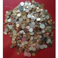 Collection of 4.4 Kilograms of world coins. Some good.