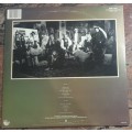 FLEETWOOD MAC Greatest Hits (VG+/VG+) WBC 1651 SA Press 1988 - Inner sleeve with photos and notes