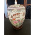 VERY LARGE CHINESE PORCELAIN JAR WITH LID ON STAND