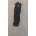 Black Flick Out pocket Knife with safety pin