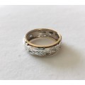 Vintage 9ct gold and Silver Designer Band style Ring, as per pictures!!!