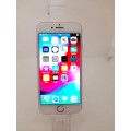 Wow!!! Apple Iphone 7 ,32gig ,Silver ,Like Brand new ,Complete with all Accessories!!