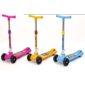 Height Adjustable Kids Scooter With Colourful Light-flashing Wheels.