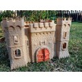 1995 Redbox Medieval Castle