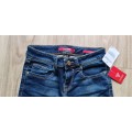 100% Original Guess Ladies Jeans - Guess Size 24 (Please see ladies chart sizes to get SA size)