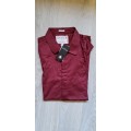 100% Original Guess Formal Shirt - Small (Retail R699)