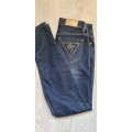 100% Original Guess Ladies Skinny Jeans - Guess Size 27 (SA Size 33) RETAIL R999 (Low Rise Skinny)