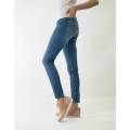 100% Original Guess Ladies Jeans - Guess Size 27 (SA Size 33) RETAIL R999 (High Rise)