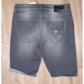 100% Original Guess Jeans Shorts Size 32 (Retail R799)