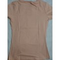 100% Original Guess Ladies T-Shirt - Size Small - RETAIL R699