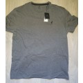 100% Original Polo T-Shirt P6002015110100394 - X-Large (Retail R599)