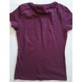 100% Original Guess Ladies T-Shirt - Size Large - RETAIL R699