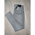 Guess Jeans - Men`s Skinny Jeans Size : W30L32 (Retail R1299)
