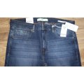 Guess Jeans - Men`s Slim Tapered Jeans Size : W34L32 (Retail R1299)