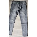Guess Jeans - Men`s Skinny Jeans (Power SKinny Low Rise) Size : W34L32 (Retail R1499)