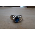 Stunning 925 Silver Ring with Blue Stone -  3.7 grams  - dim 20mm