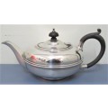 Stunning Hallmarked Antique Chester Barker Bros. 1923-24 Silver Teapot H: 110 mm (347 g)
