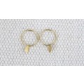 Dainty Vintage 9ct Gold Round Sleeper Earrings With Dangling Flat Leaf Shape D: 14 mm (0.3 g)