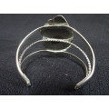 Vintage Sterling Silver Cuff Bracelet With Turqouise Stone With Leaf Motives (26 gram)