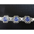 Stunning Sterling Silver Filigree Texture Round White And Blue Delft Porcelain Bracelet (6.5 Gram)