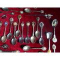 Joblot Of Thirty Mix Teaspoons, Cakeforks And One Knife