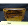 Beautiful Jerusalem Olivewood Carved Inlaid Etrog Box (No Key) - In Excellent Condition