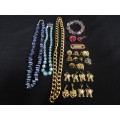 Collection Of Beautiful Vintage Costume Jewellery - In Excellent Condition (Lot 1)