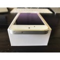 iPhone 5s 16GB Silver {Good Condition - priced for quick sale}