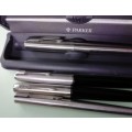 FOUR PARKER FOUNTAIN PENS. WORKING CONDITION.