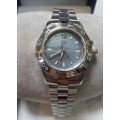 Tag Heuer lady`s Aquaracer Blue Mother of Pearl face - Authenticated