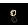 18ct (7.9 grams) Yellow gold, Diamond ring