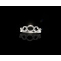 9ct, 1.9gr White Gold Infinity Diamond Ring