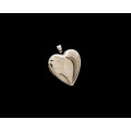9ct (2.7 gram) White Gold Heart Locket Pendant