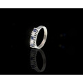 9ct (3.01gr) White gold Diamond and Sapphire Ring