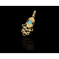18ct ( 1.5gr)  Yellow gold Chamsa Pendent with an opal stone