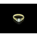 5.1 grams 18 carat t Yellow Gold Trilogy Diamond Ring