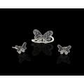 4.1 grams 18 carat White Gold, Butterfly White and Black Diamonds Set