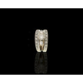 9.7 grams 18 carat White Gold Diamond Engagement Ring set