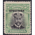 B.S.A.C / RHODESIA 1913-22 : 5d BLACK GREY-GREEN  `SPECIMEN`  - MM CV R3420