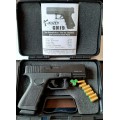 Kuzey GN19 9 mm P.A.K Blank or Pepper Gun  Glock 19 Replica