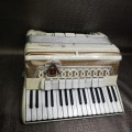 Rare Frontline Milano accordion mother of pearls color with original case working condition!!!!!!