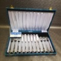 Beautiful silver plated cutlery set made in England!!!!