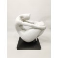 Absolutely stunning designer Marble Sculpture to heavy to ship collection only!!!!