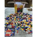 LARGE VINTAGE LEGO SET IN BOX !!!