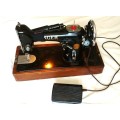 Vintage Singer Sewing Machine. With Foot Switch and Casing. Working