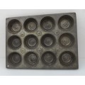 BAKING TRAY, VINTAGE FOR PIES , TARTLETS, CUP CAKES , SAVOURY PIES
