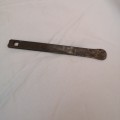 VINTAGE FORD ANTIQUE CAR TIRE SPOON TOOL PRY BAR.
