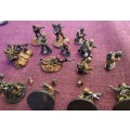 Warlord game figurines, metall, 28-32mm, painted and assortment of parts