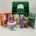 Original M Little Pony Farmhouse and Pony!!!