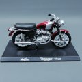Original Highly Detailed Die Cast Maisto Triumph TT600 Motorcycle!!!